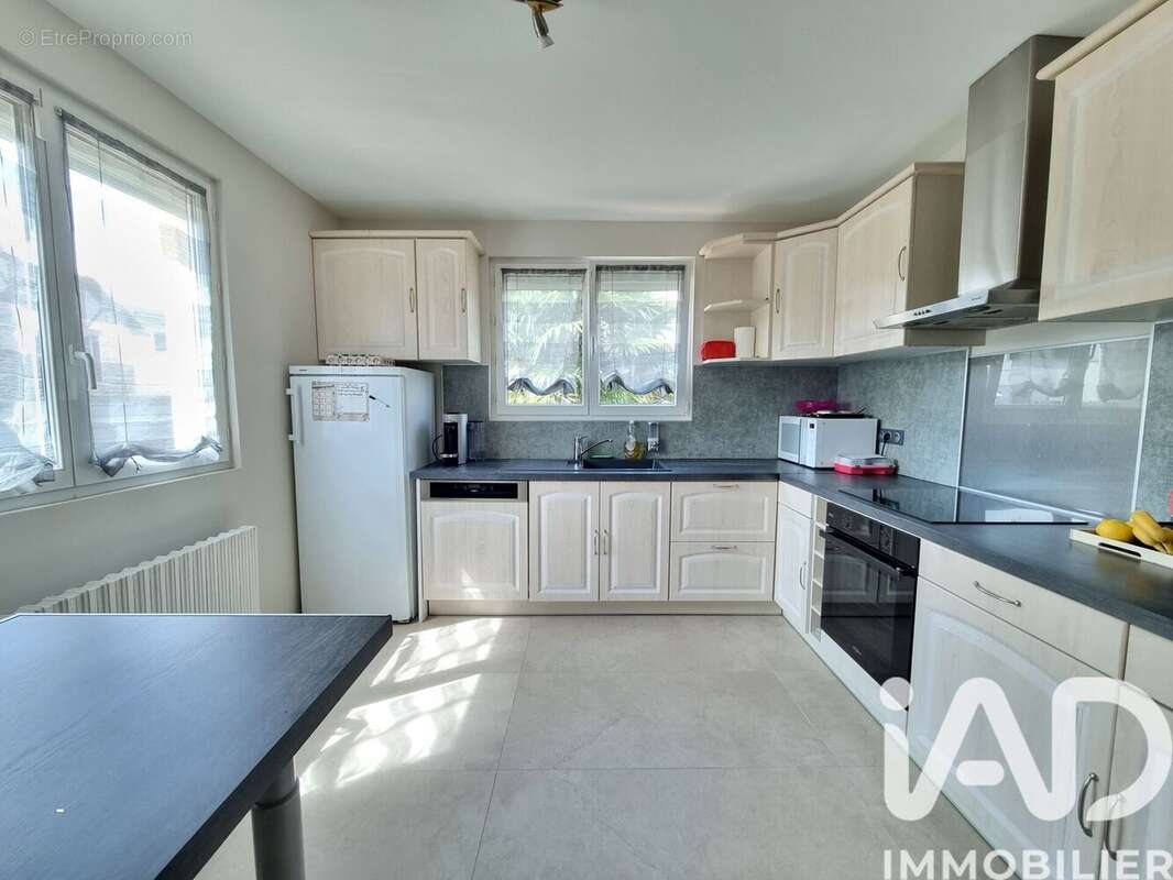 Photo 8 - Maison à OZOIR-LA-FERRIERE