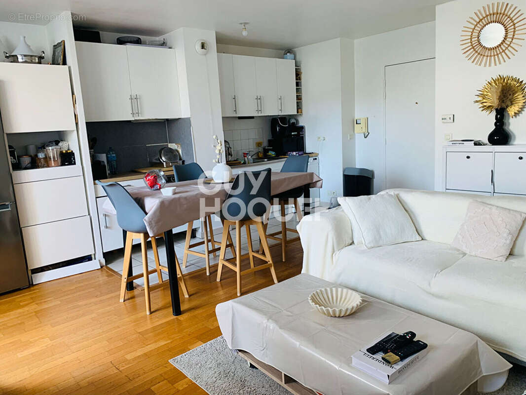Appartement à BOIS-COLOMBES