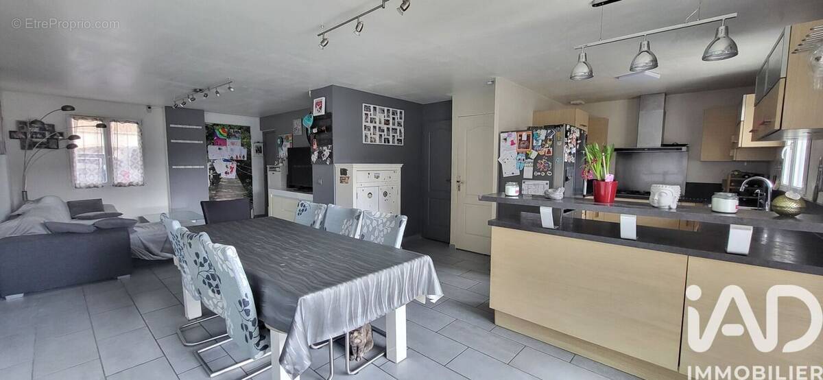 Photo 1 - Maison à VILLEPARISIS