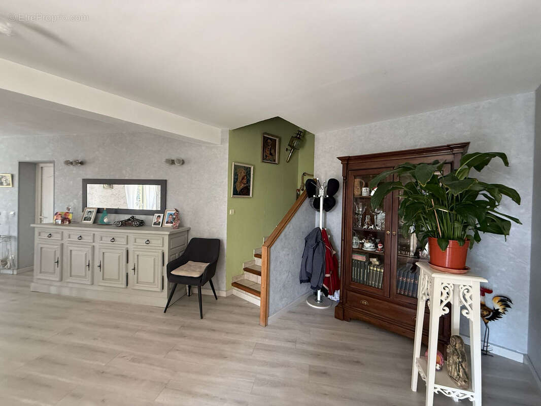 Maison à MONTAGNAC