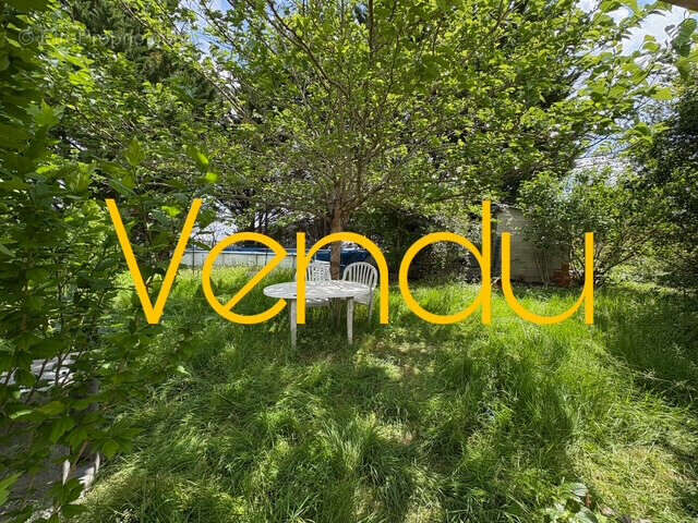 Maison à L&#039;HONOR-DE-COS