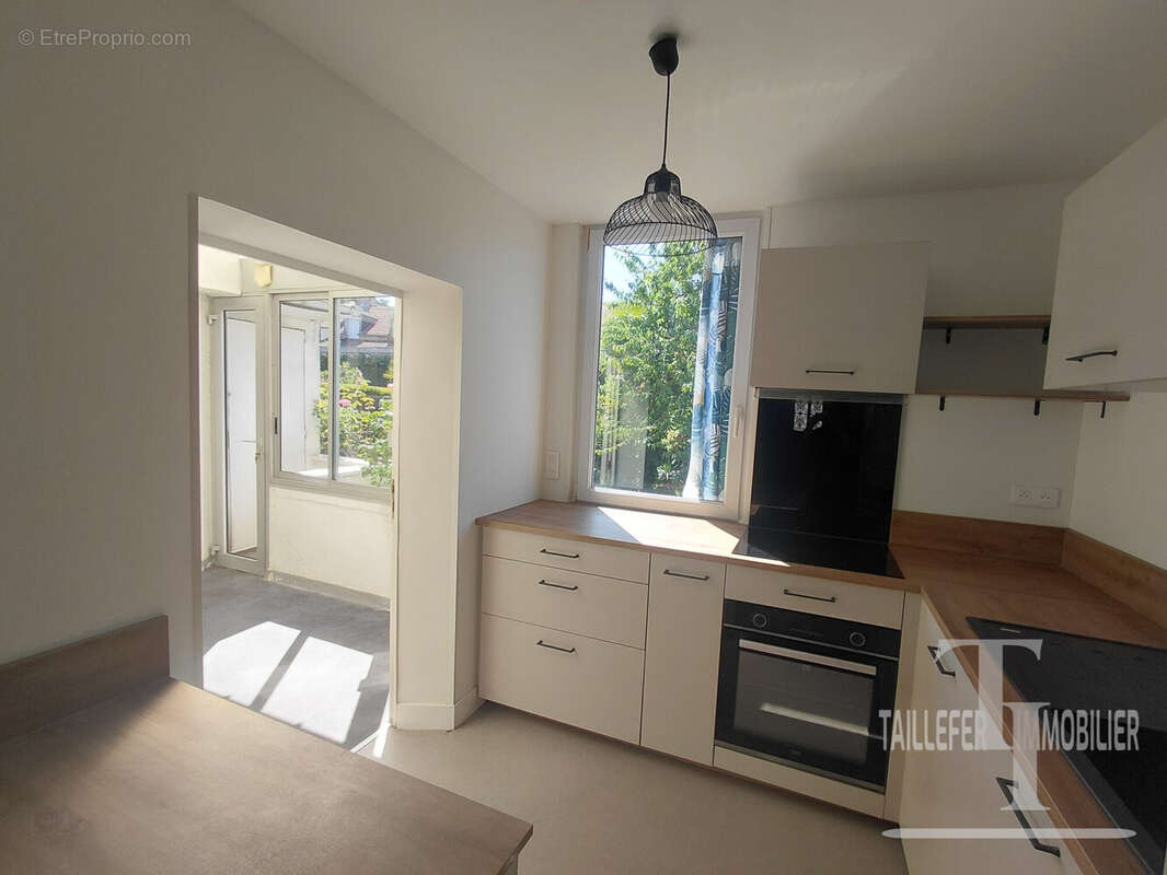 Maison 98 m² à Perigueux  - photo 3