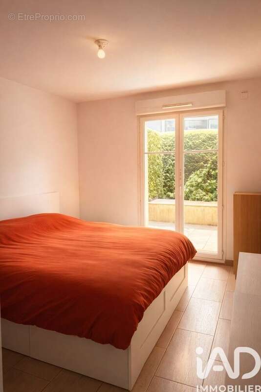 Photo 8 - Appartement à LE PLESSIS-ROBINSON