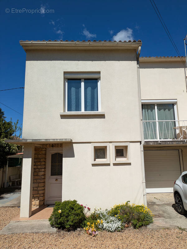 Maison à BAGNOLS-SUR-CEZE