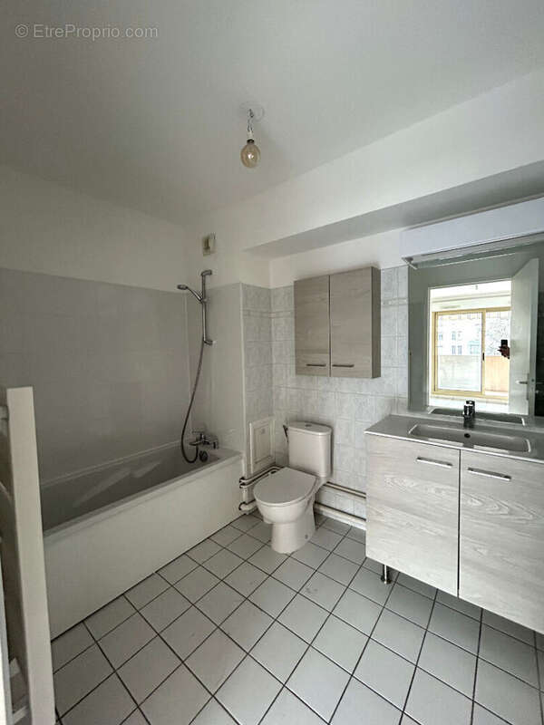 Appartement à LYON-3E