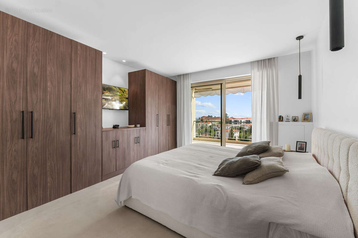 Appartement à LE CANNET