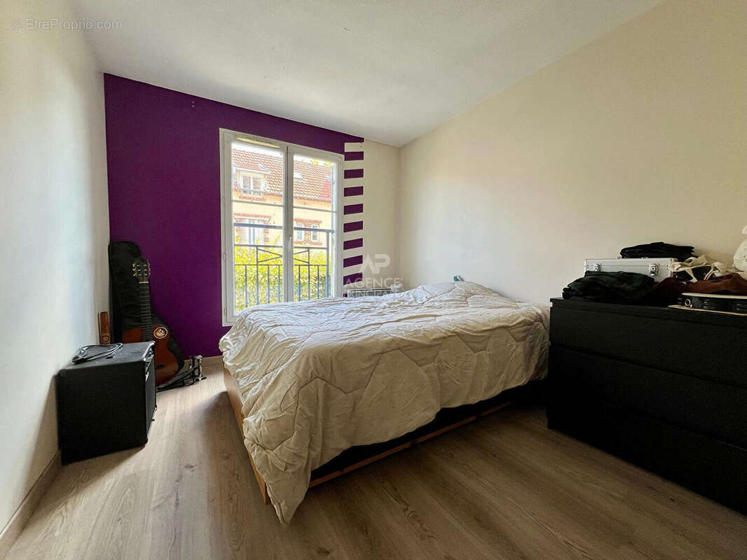 Appartement à HOUILLES