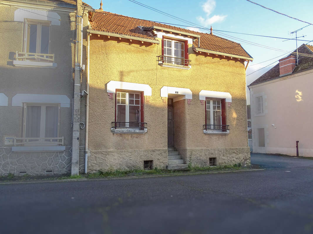 Maison à CHABRIS