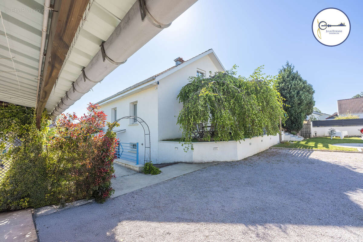 Maison à GOLBEY
