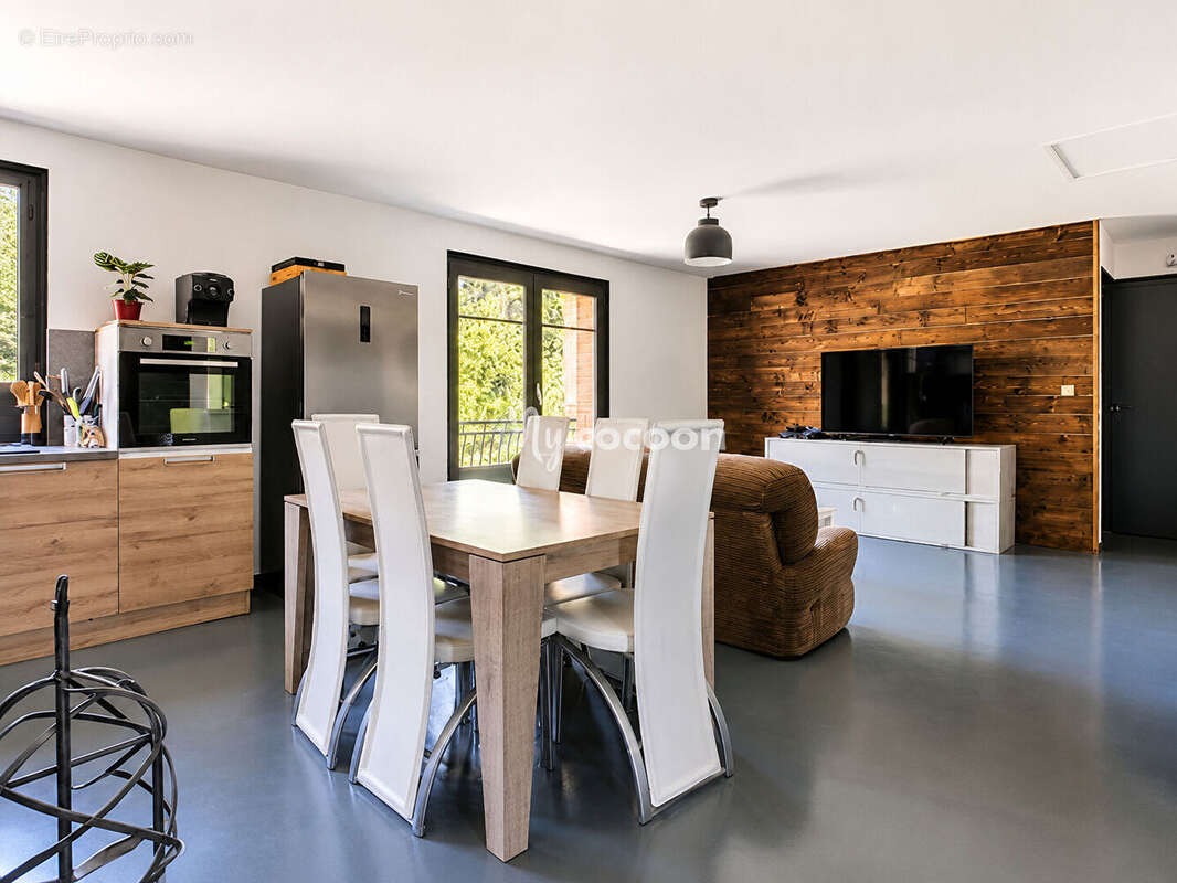 Maison - T4 - 110 m² - photo 10