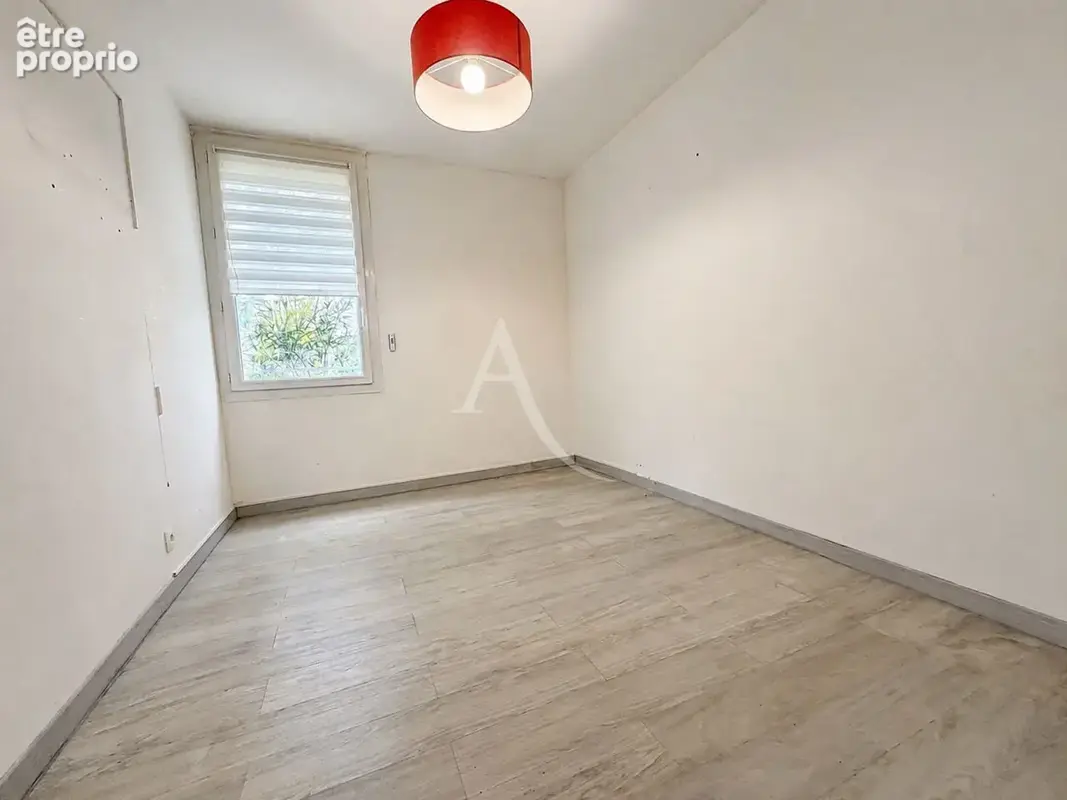 Appartement T3 en rez-de-chaussée avec balcon et vue dégagée - photo 7