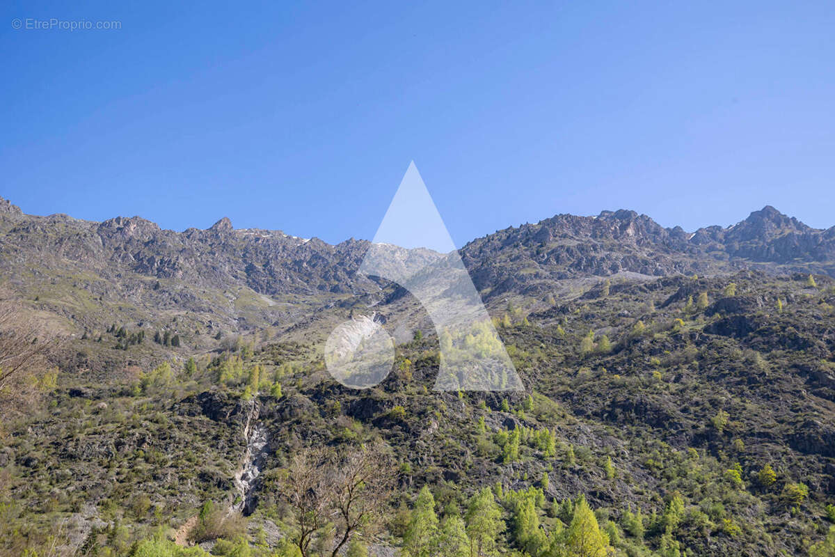 Maison à LA CHAPELLE-EN-VALGAUDEMAR