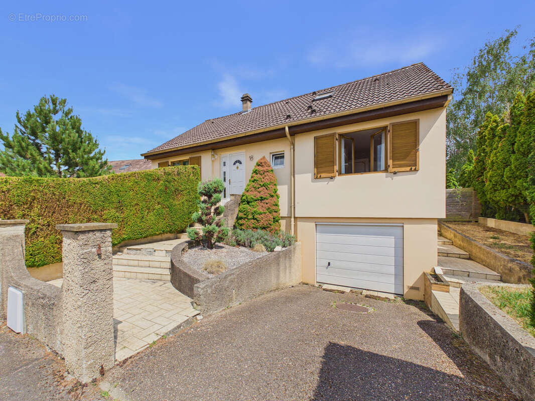 Maison Familiale à fort potentiel au coeur de MARLY - photo 3