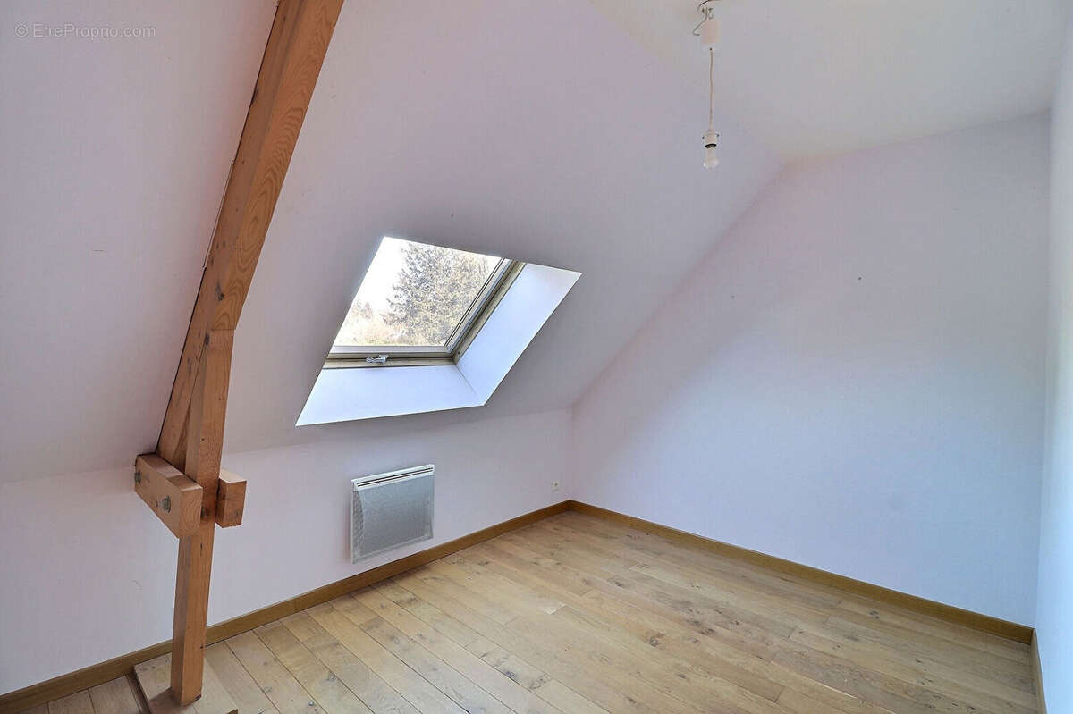 Maison à MONTFORT-L'AMAURY