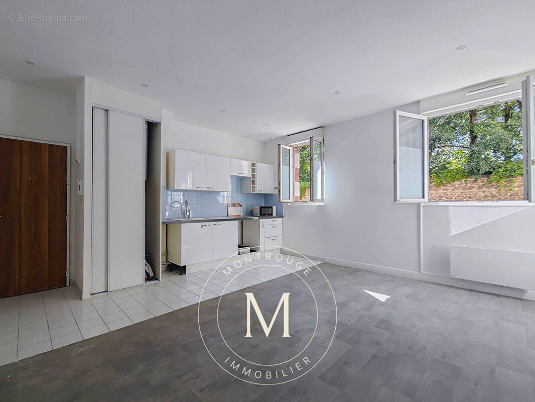 Appartement à MONTROUGE