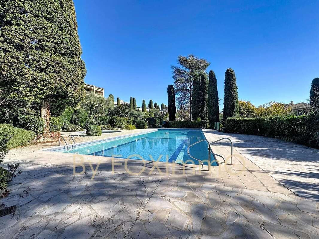 Appartement à VENCE