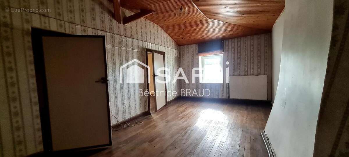 Maison 109 m² à Saint-Martin-De-Jussac  - photo 6