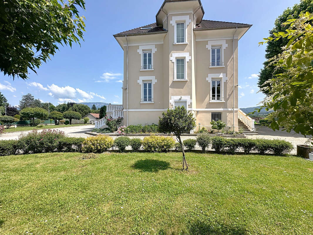 Maison à LE PONT-DE-BEAUVOISIN