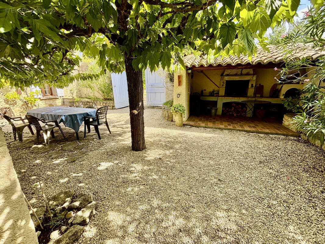 Maison à MALAUCENE