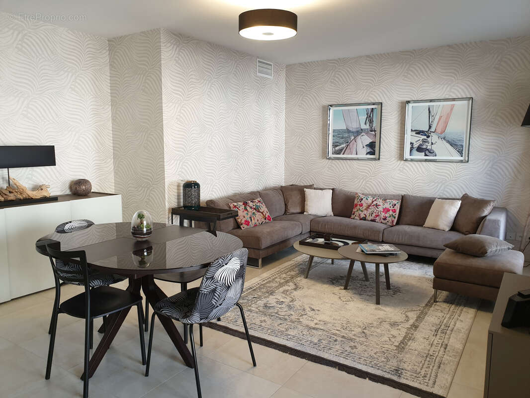 Appartement à SAINT-TROPEZ