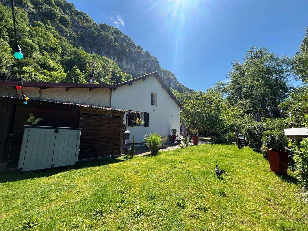 Maison à BREGNIER-CORDON