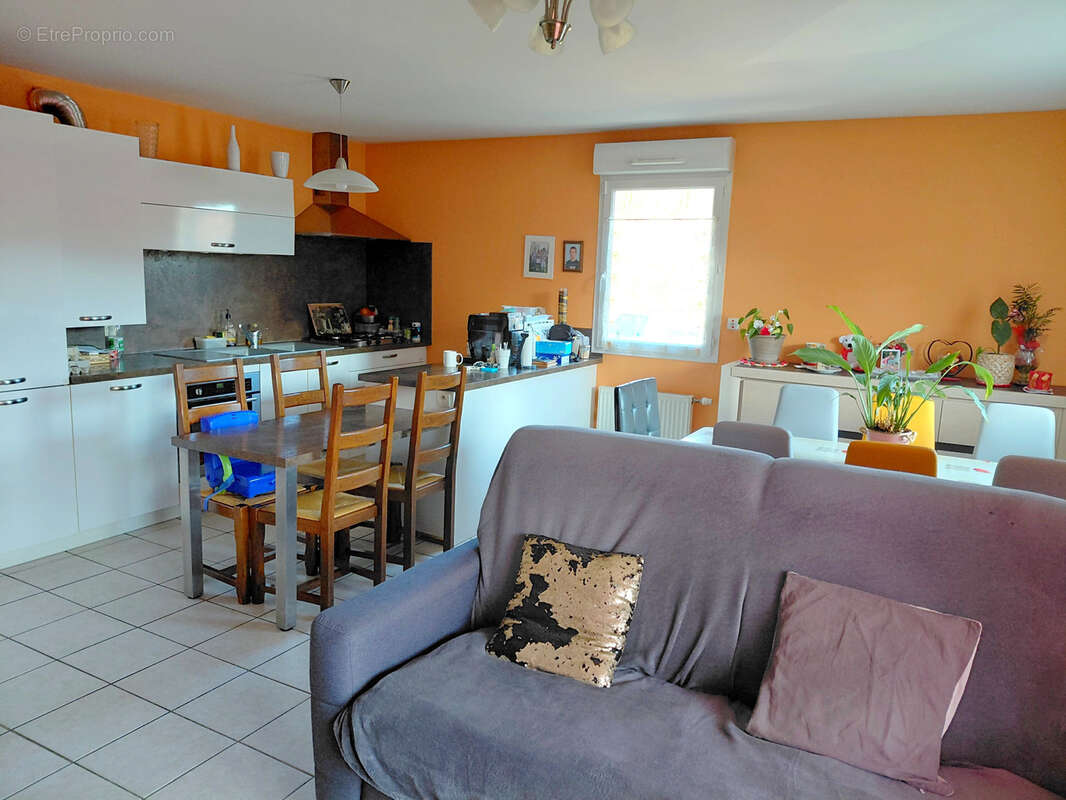 Appartement à SAINTE-FOY-L'ARGENTIERE