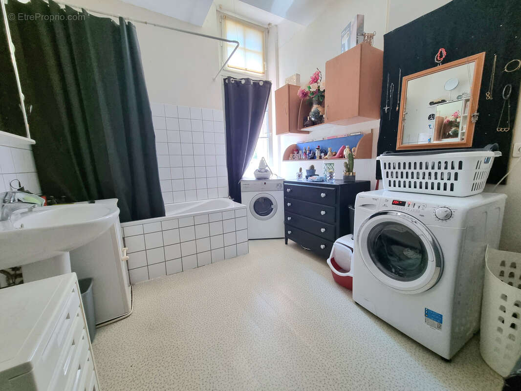 Appartement 3 pièces   90 m2   1er étage avec jardin et cave - photo 4