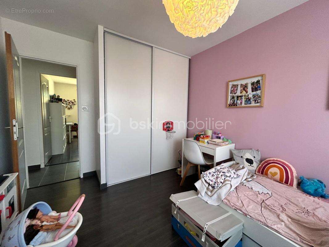 Maison à CUBZAC-LES-PONTS