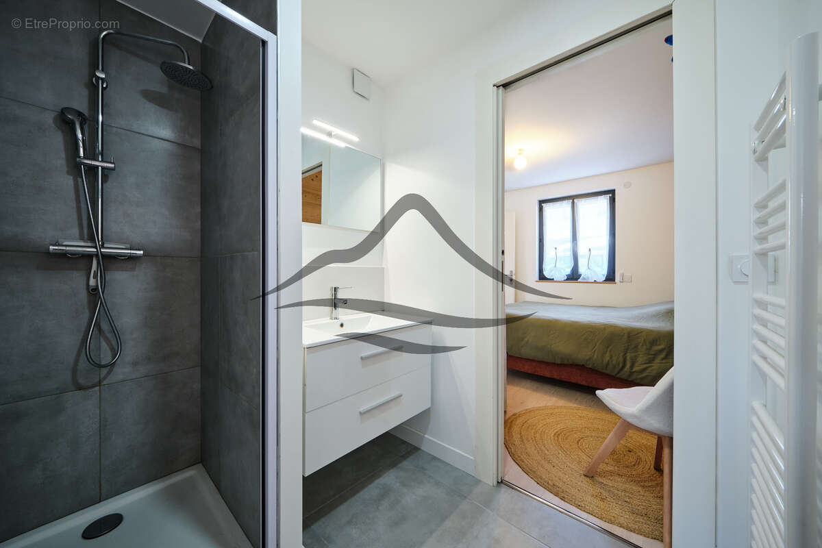 Appartement à LA MOTTE-SERVOLEX