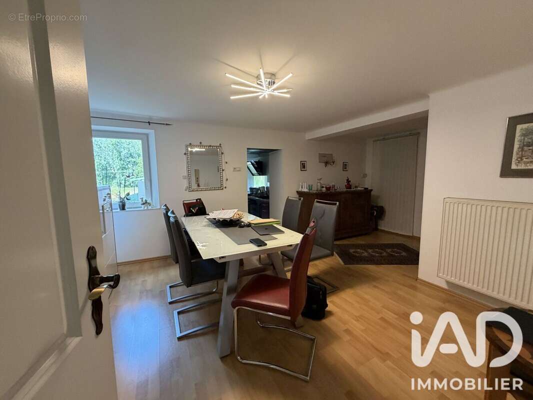 Maison 100 m² à Manderen  - photo 9