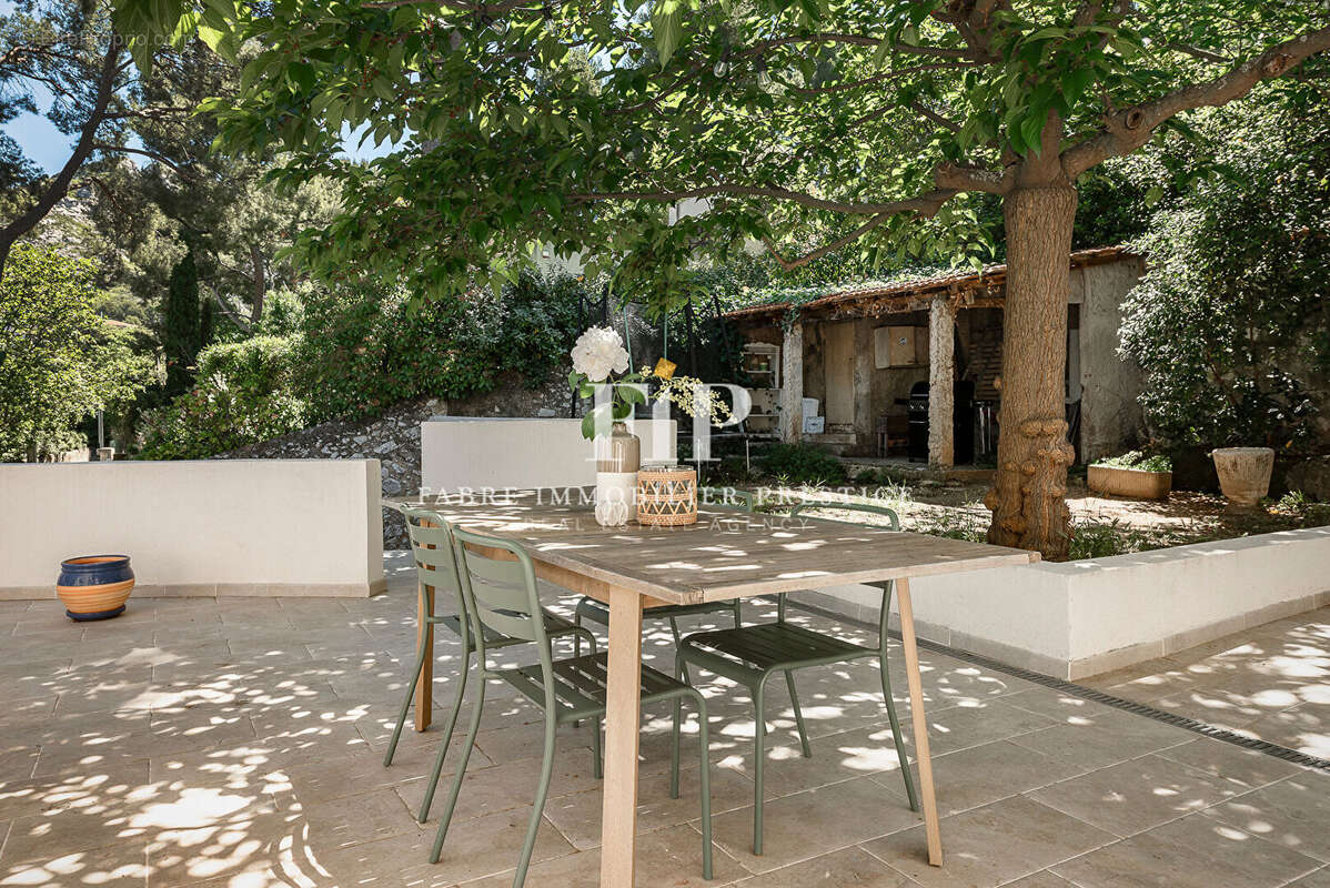 Maison à MARSEILLE-9E