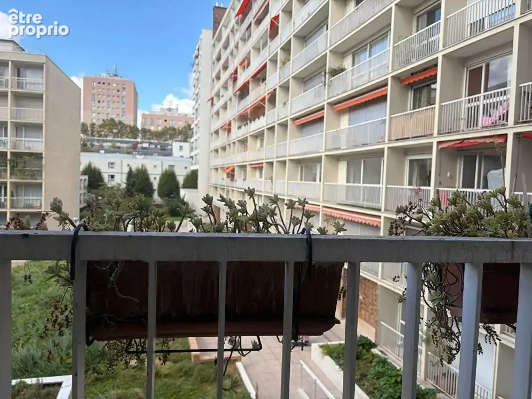 Paris 20e - saint-fargeau - 3 pièces traversant est/ouest - 75,84 m² - 3 balcons - jardin intérieur - photo 9