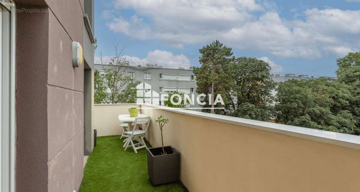 F3 de 53 m2  avec balcon de 22 m2 filant et place de parking athis-mons - photo 7