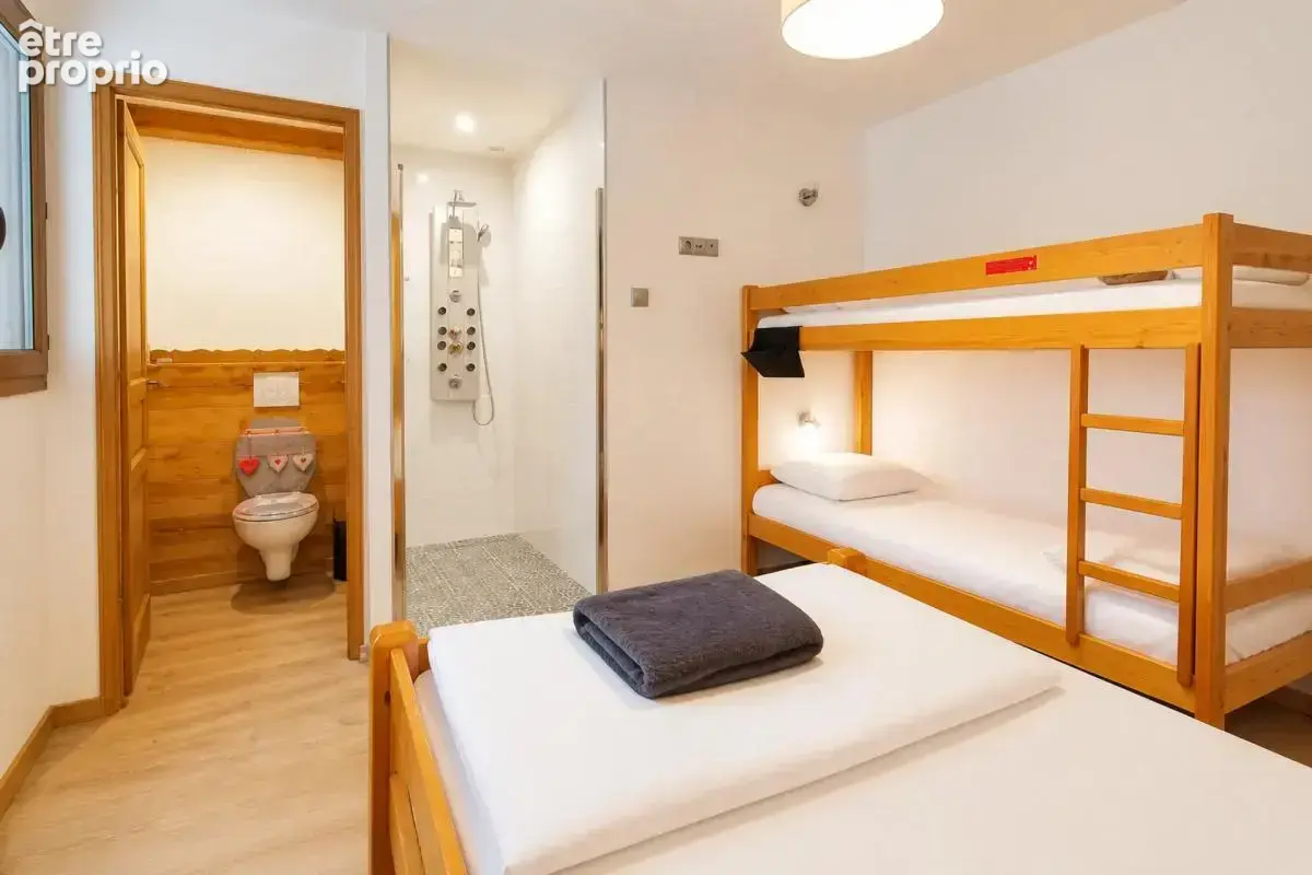 Maison de 10 pièces de 190 m² à Villarembert - photo 14