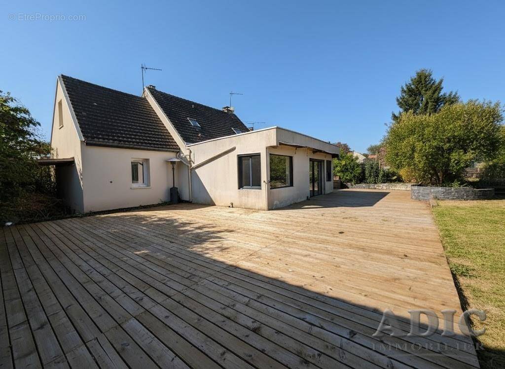 Maison à EVE