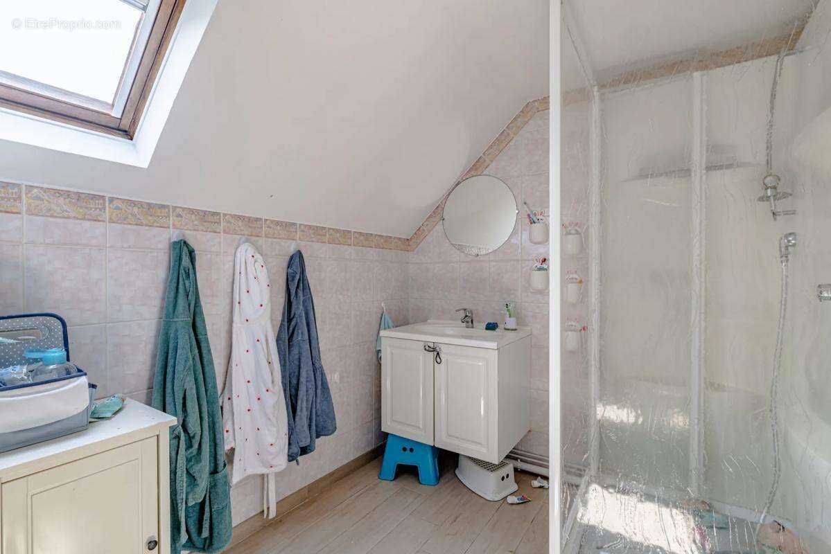 Maison à ORRY-LA-VILLE