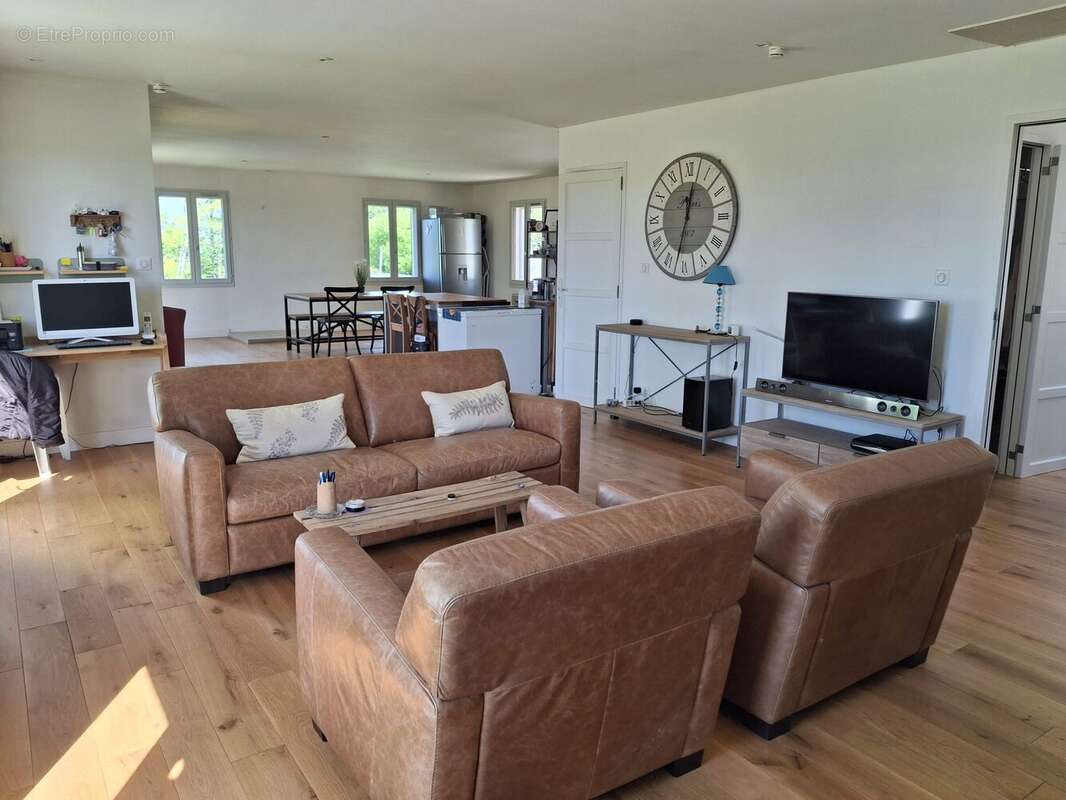 Maison à CASTILLONNES