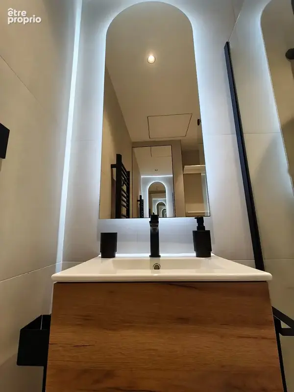 Dijon centre - appartement refait a neuf meublé et equipé - photo 12