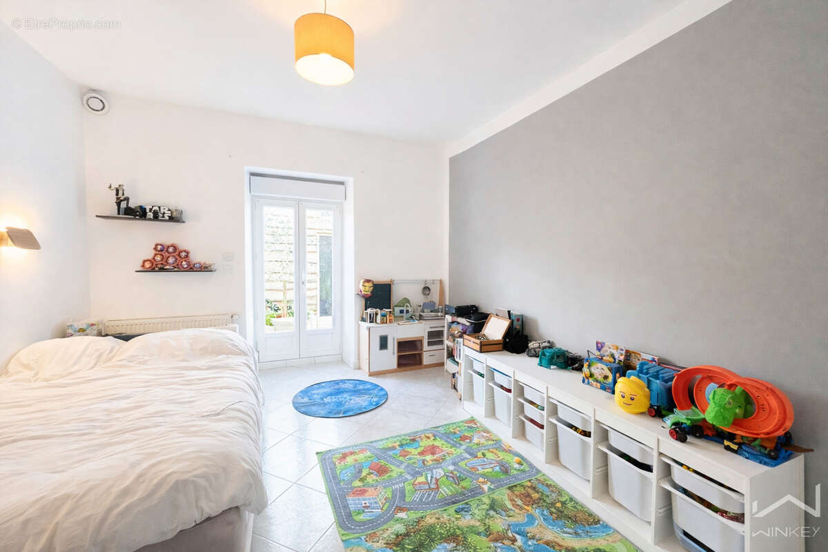 Appartement à MONTBOUCHER-SUR-JABRON