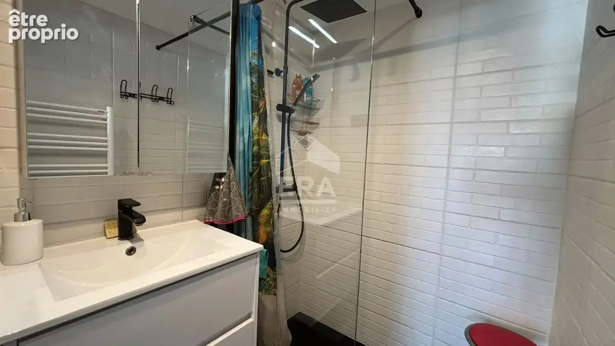 Appartement Frejus 1 pièce(s) 28.98 m2 - photo 5