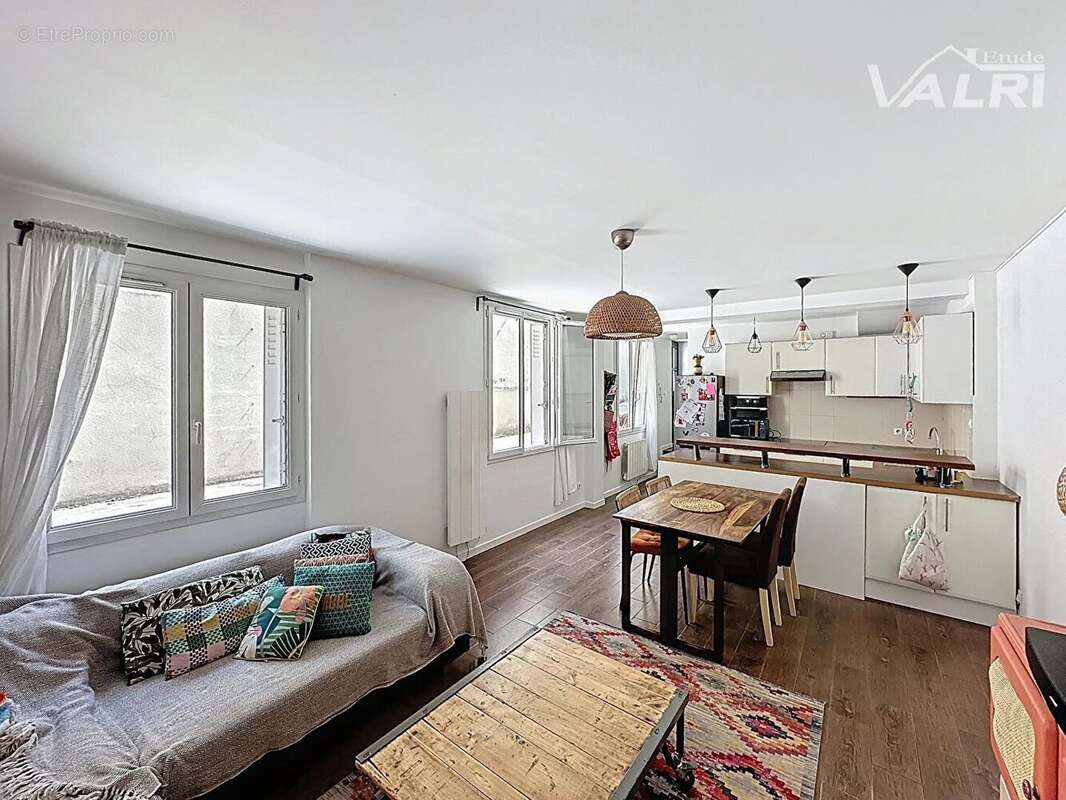 Appartement à MONTREUIL