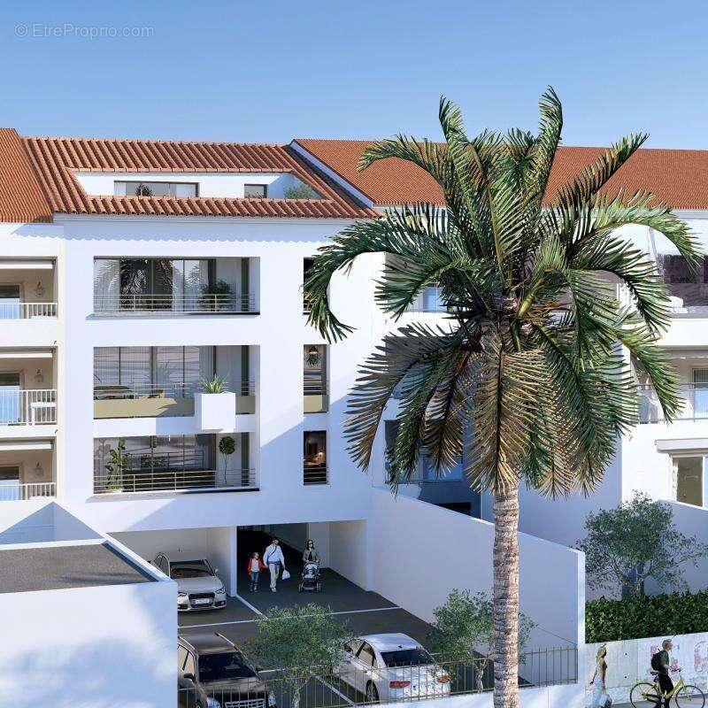 Appartement à SANARY-SUR-MER
