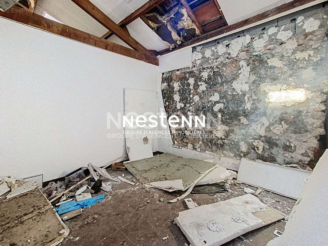 Appartement à VALLAURIS