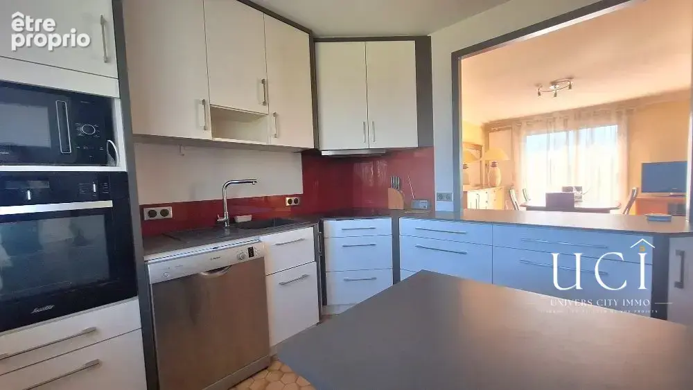 Maison 5 pièces 99 m² à vendre à Saint-Sebastien-Sur-Loire (44230) - photo 5