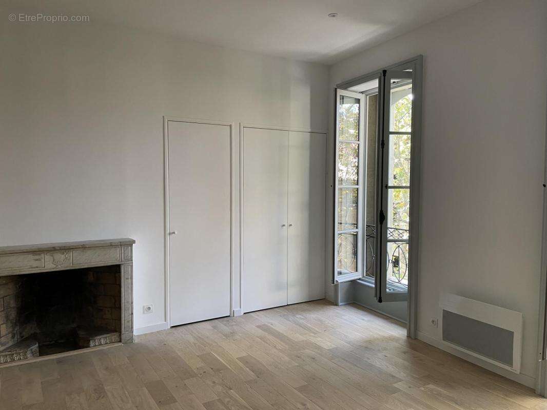 Appartement à UZES