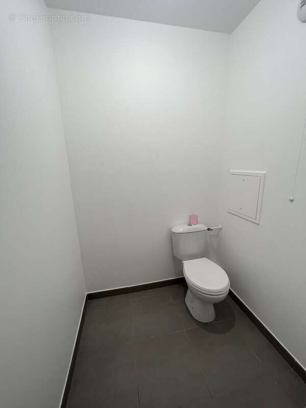 Appartement à PARAY-VIEILLE-POSTE