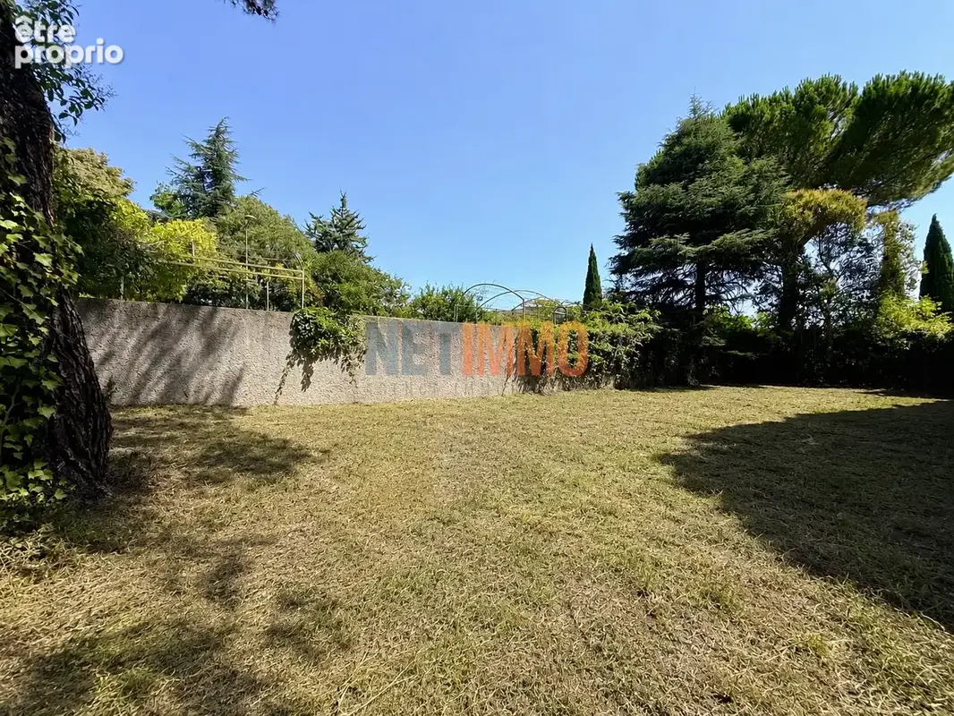 Maison 5/6 chambres - 2 salons - garage - photo 17