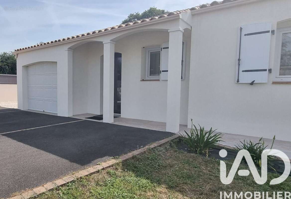 Photo 2 - Maison à CHALLANS