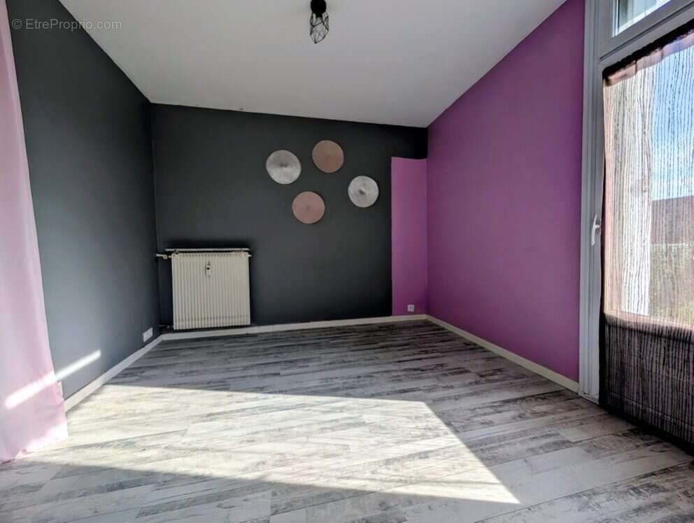 Appartement à LONGVIC