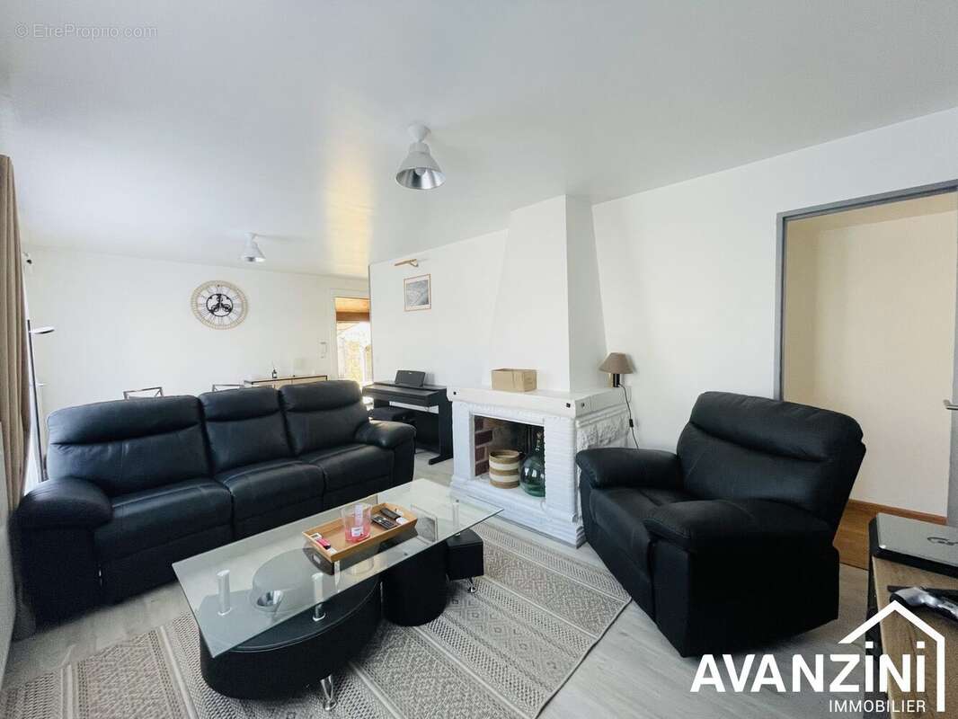 Maison à PIERRE-LEVEE